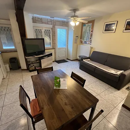 Apartment A Mitzach